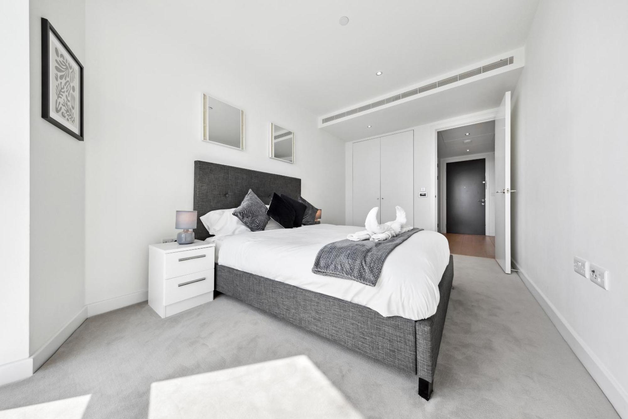 Sky Scraper Luxury 1br Roof Terrace And Gym Bed & Breakfast *