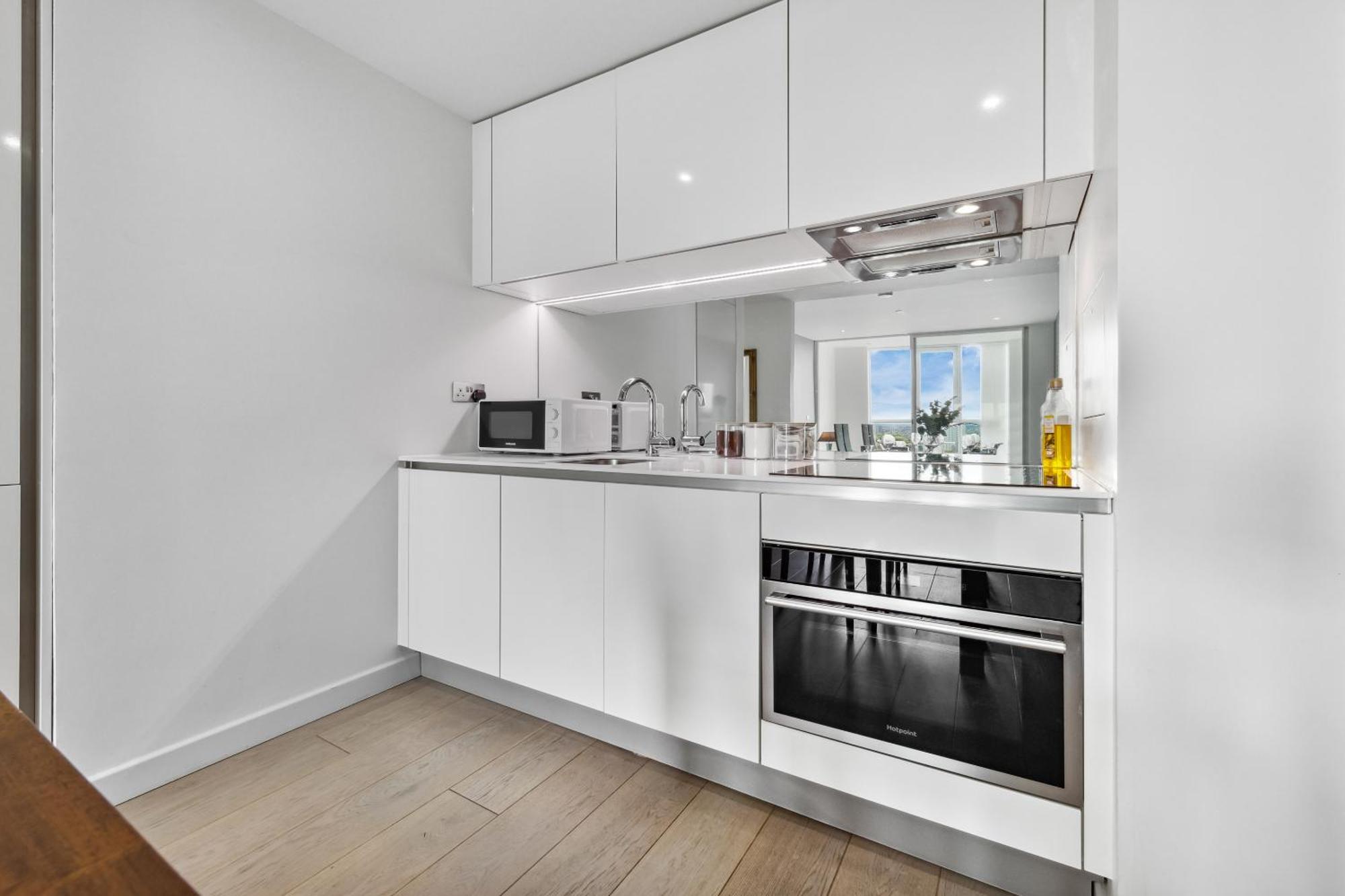 Sky Scraper Luxury 1br Roof Terrace And Gym Bed & Breakfast London